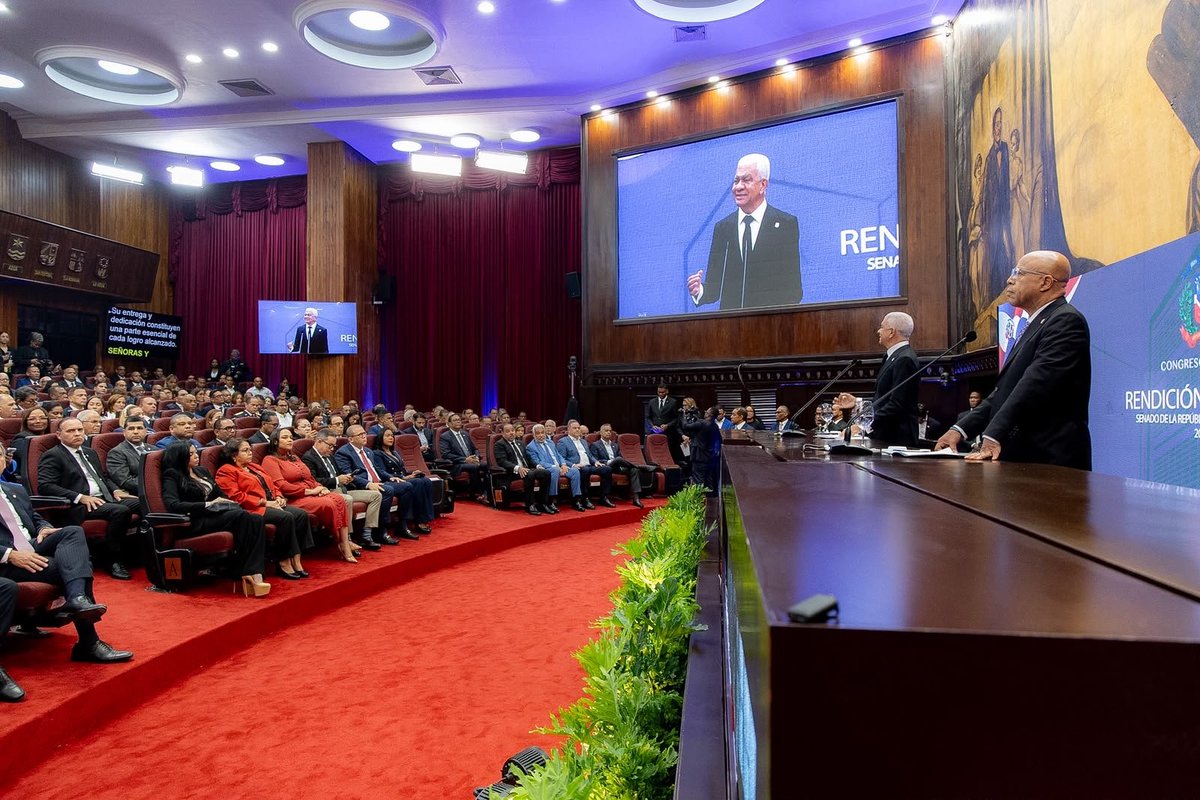 IndianaOrtega_'s tweet photo. Contratación de Servicios registra un nivel de ejecución superior al 76 %. #RicardoRindeCuentas2026 #CongresoRindeCuentas2026 https://t.co/OMAni0tJtr