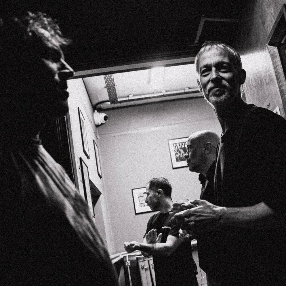 rideox4's tweet photo. Top 3 Ride songs of all time? Go 👇 
#ride #shoegaze https://t.co/xYdICfFGdG