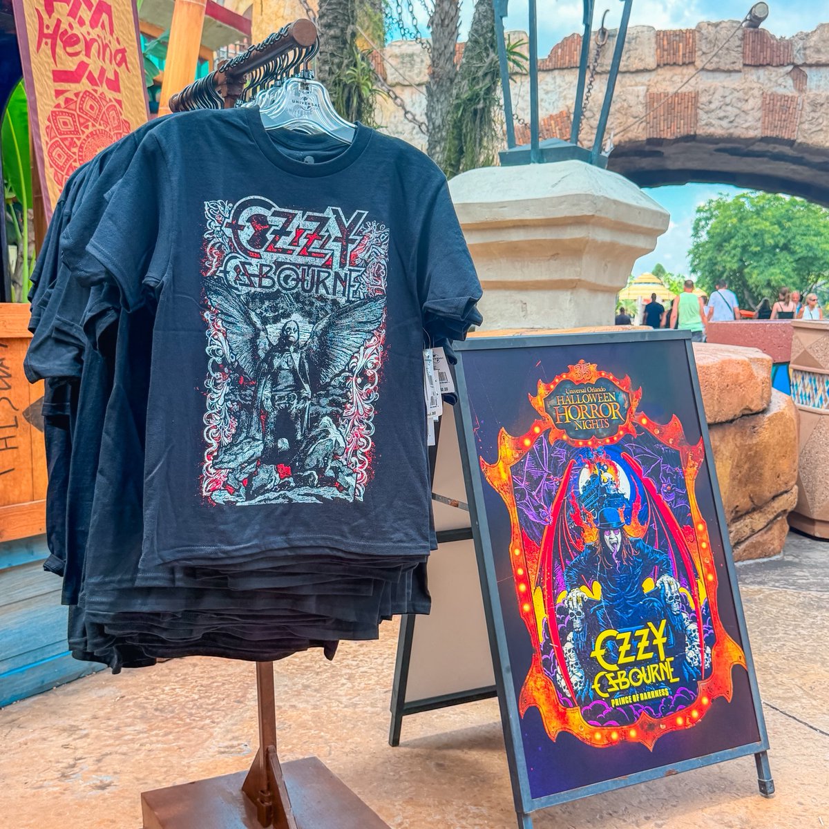 OrlandoInformer's tweet photo. JUST DROPPED: The Ozzy Osbourne: Prince of Darkness merchandise collection for Halloween Horror Nights is now available at Universal Orlando. 🤘🎸 #HHN35 https://t.co/E4v0ScUZWp