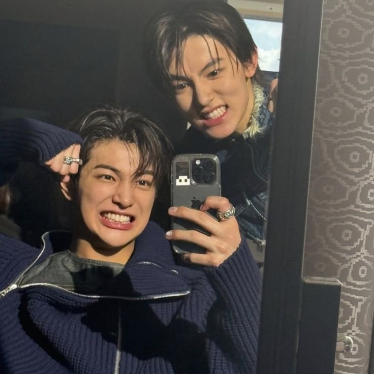 usrhanna's tweet photo. #moothunt :
LF #coer moots!! indi p aq nangangat 🫶🏻 mahiyain lng sadya,,

hana!
𑣲⋆ she/ her • Filo
𑣲⋆ not a minor
𑣲⋆ mainly keonhyeon biased but still ot5 (sana di sigurin😞)
𑣲⋆ lf filo moots !
plspls kausapin nyo p aq bago mag pasukan ulit
#coertwt #stantwt #moothunt https://t.co/cnBp1qDGwh