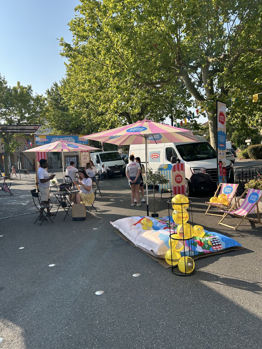 OF82's tweet photo. Très belle étape (la plus belle !) de l’ADMD Tour des @jeunesadmd à Saint Sulpice-la-Pointe ce matin.
Du monde et des échanges riches pour expliquer notamment la nouvelle loi sur l’aide active à mourir.
Merci à la municipalité pour l’accueil ! https://t.co/m4vfBpha2M