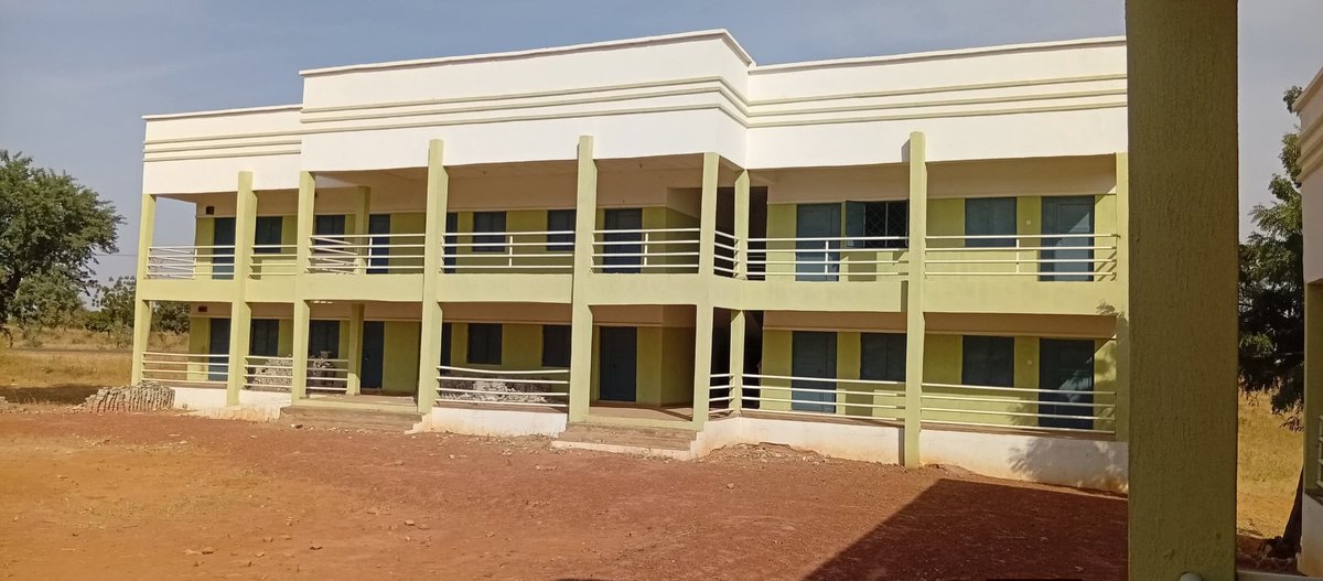 Bashowonpoint's tweet photo. Katsina Govt expands access to education with 75 new Senior Secondary Schools built across the state under Gov @dikko_radda .
Example: Community JSS Maibara, Baure LGA now has a new SSS. https://t.co/KyDgeL6hPx