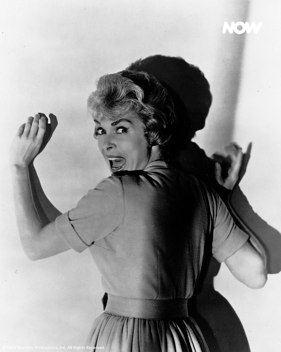 NOWTV_It's tweet photo. Il terrore non ha bisogno di mostrarsi. 

A volte basta un sorriso, una stanza e il silenzio di un vecchio motel. 

#Psycho, di #AlfredHitchcock il film che ha consacrato Norman Bates tra i villain più iconici della storia del cinema. 

Disponibile in streaming su NOW. https://t.co/i8o75aYnhp