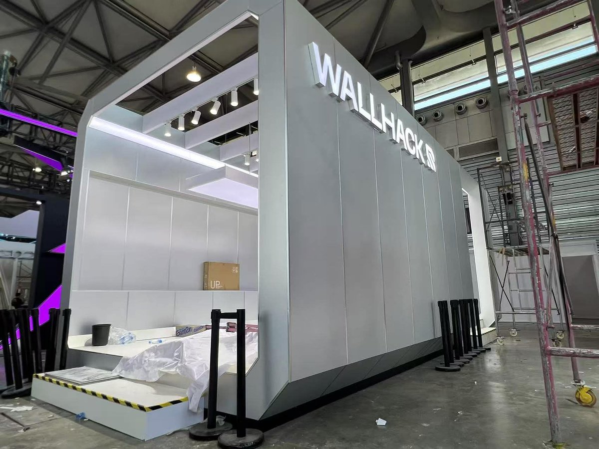 WallhackHQ tweet picture