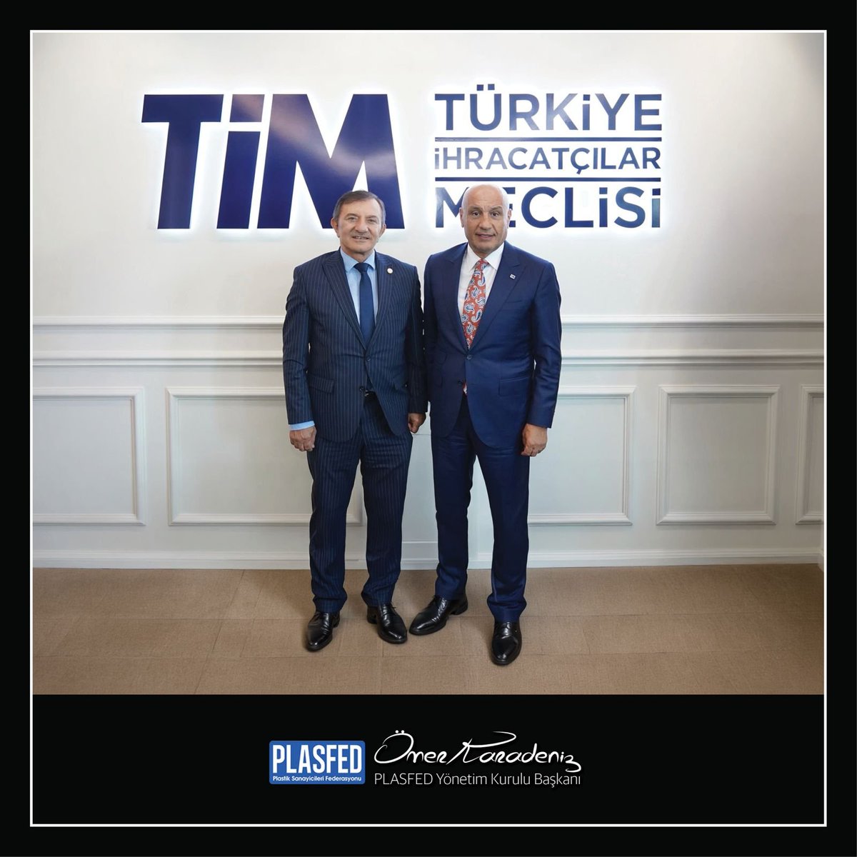 plasfed's tweet photo. PLASFED Heyeti TİM Başkanı Mustafa Gültepe'yi Ziyaret Etti
Haberin devamını https://t.co/4Q6luuae5Z web adresinden okuyabilirsiniz.
#ömerkaradeniz #kemaldarcan #mustafagültepe #plasfed #tim https://t.co/XfwiePCwWC