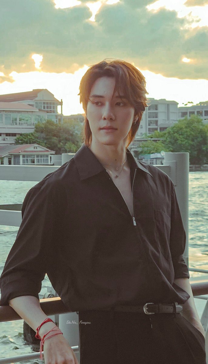 kaemrakpini's tweet photo. นางมีแฝดจริง ๆ https://t.co/QfhJwpcFu8