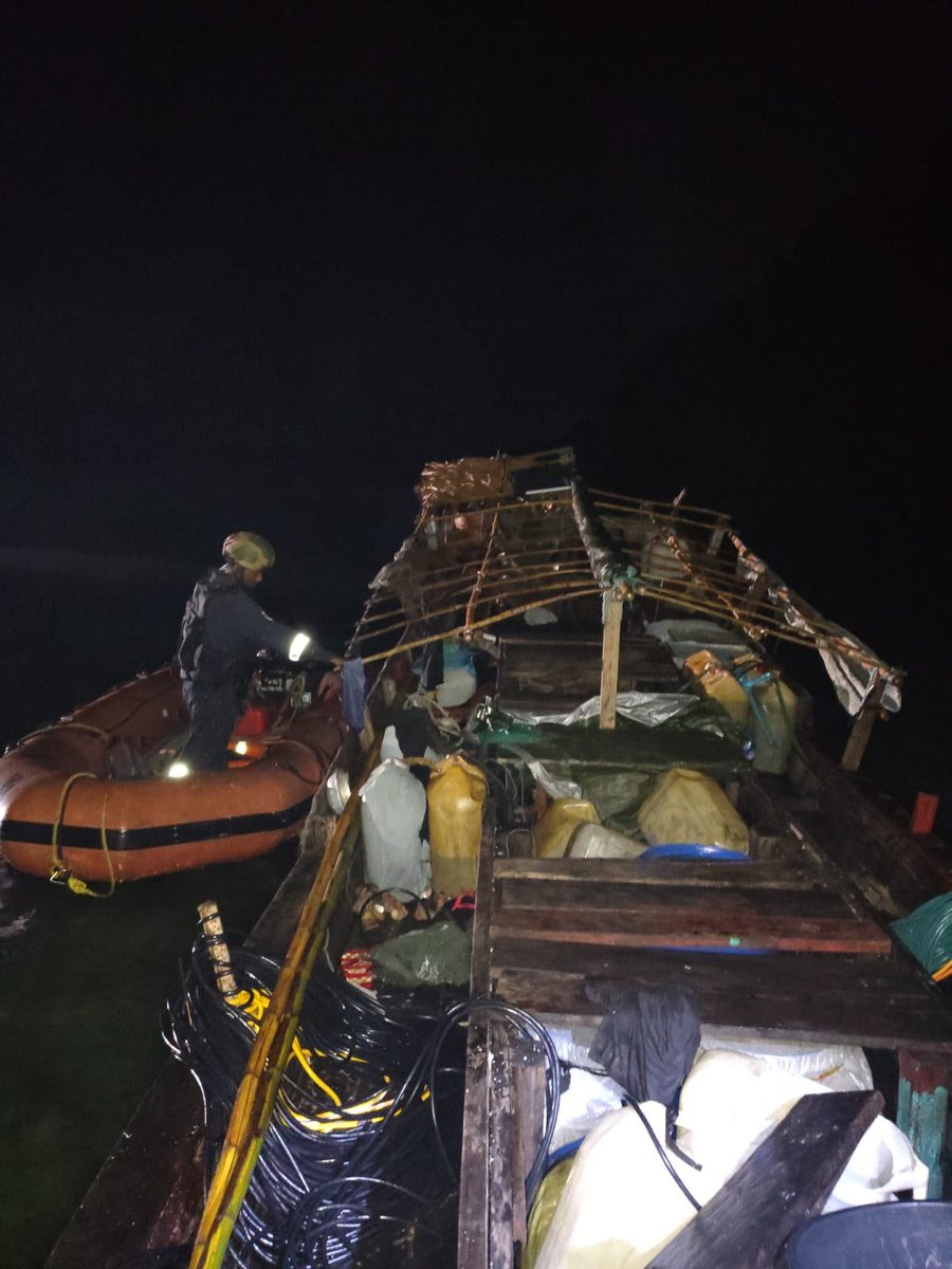 AN_Command's tweet photo. Acting on specific intelligence inputs regarding likely poaching activity, #IndianCoastGuard units of #ANC, in close coordination with the Andaman & Nicobar Police Marine Force, conducted a swift joint operation on the intervening night of 28–29 Jul 26, resulting in the seizure of a  poacher boat carrying approximately 300 kg of illegally harvested #SeaCucumber off Smith Island, North Andaman. In a subsequent search operation, one poacher was apprehended at Shanti Nagar, Diglipur. The operation to nab balance of the poachers is still underway. 

The operation reaffirms ANC’s unwavering commitment to safeguarding India’s maritime frontiers, protecting marine biodiversity and strengthening inter-agency coordination.

#MaritimeSecurity #WildlifeProtection #CoastalSecurity #WeProtect