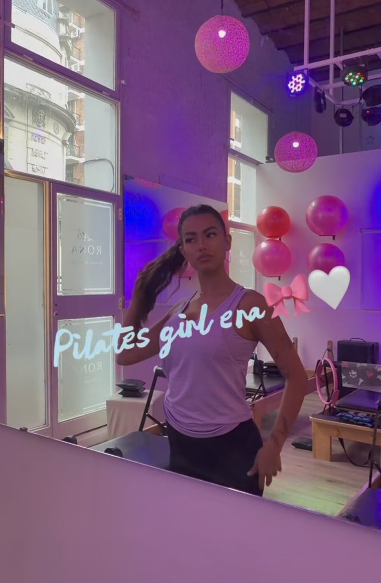 luziagodatta's tweet photo. Nuestra chica pilates ha subido reel! Vamos a bancar mucho 🫶💪
⛓️‍💥
https://t.co/N1jQp5Ddj4 https://t.co/eheV8BdrV1