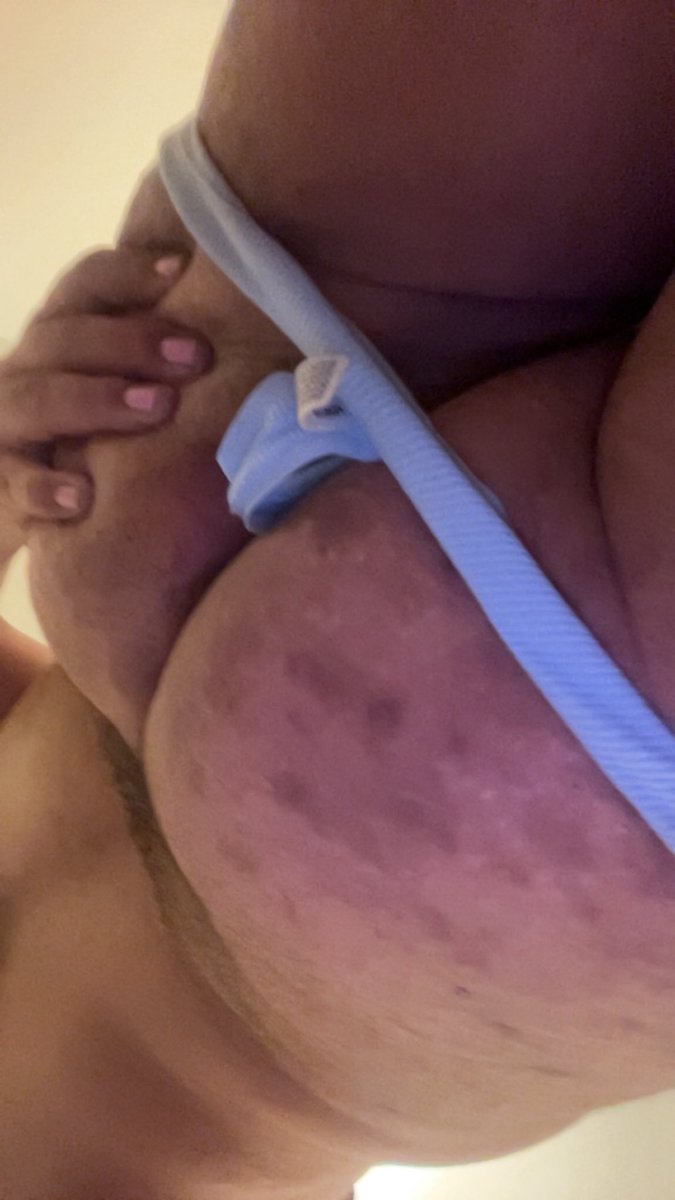 jwitabigtang's tweet photo. who wanna spread it
#nsfw #nsfwtwt https://t.co/0BhrQLmMS0