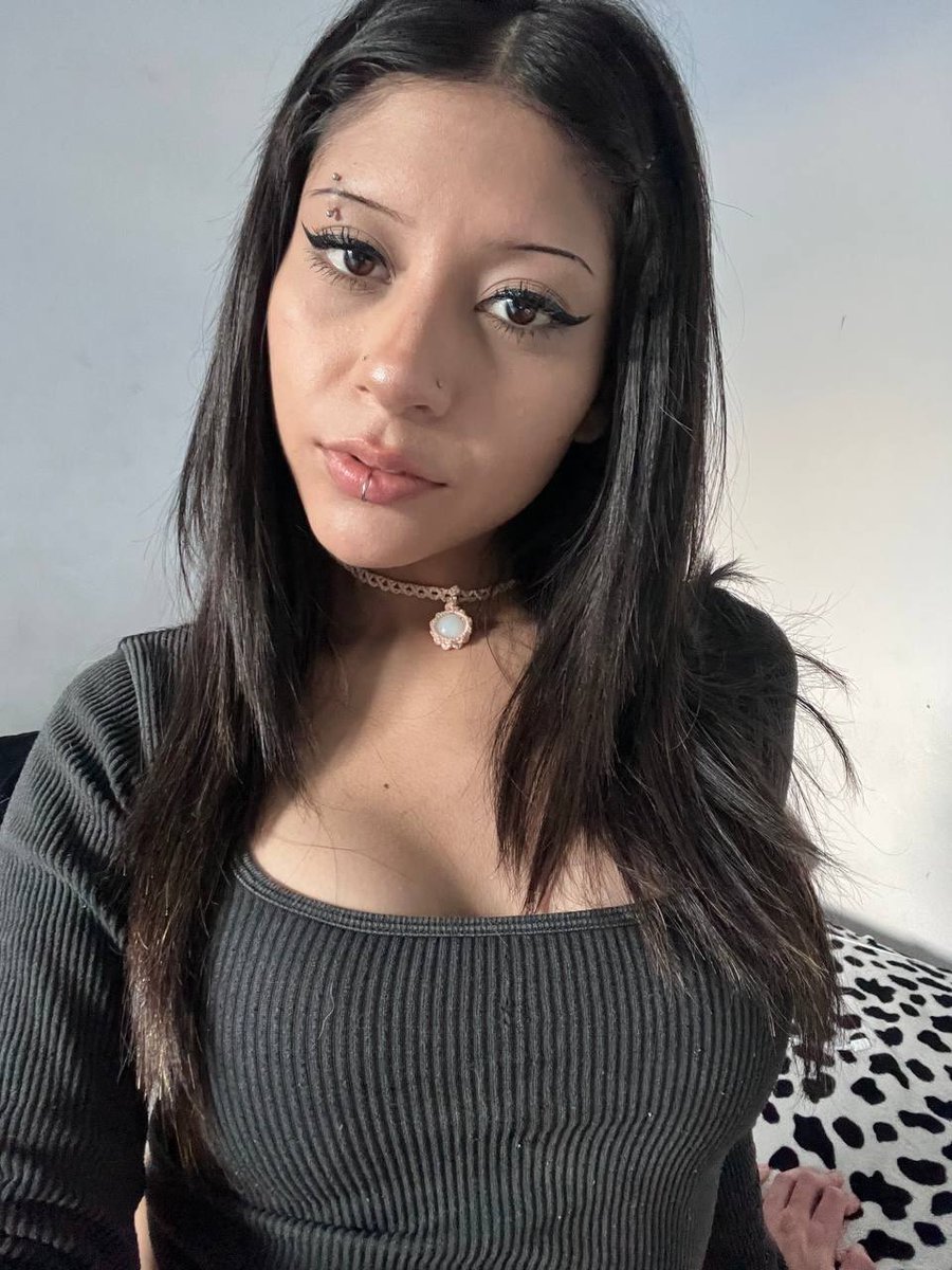jusstaby's tweet photo. You came back for another look, huh? https://t.co/W08qGWfGMC