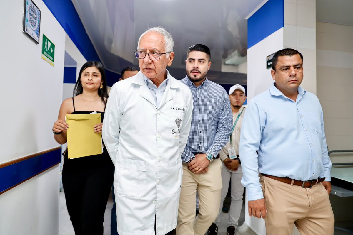 MinSaludCol's tweet photo. La salud de Buenavista sigue fortaleciéndose con más infraestructura para atender a su comunidad. El #MinSalud @GA_Jaramillo entregó la adecuación menor del Hospital San Camilo, una obra que representó una inversión de $321 millones y que fortalece la capacidad de atención del municipio.

Gracias a esta intervención, la comunidad cuenta con mejores espacios para la prestación de servicios como rayos X, cirugía, odontología, laboratorio clínico y sala de partos, mejorando la oportunidad y la calidad de la atención para los habitantes de Buenavista y sus alrededores.

Porque fortalecer la red pública hospitalaria es garantizar que la salud llegue con dignidad, calidad y oportunidad a los territorios.

#ConDignidadCumplimos