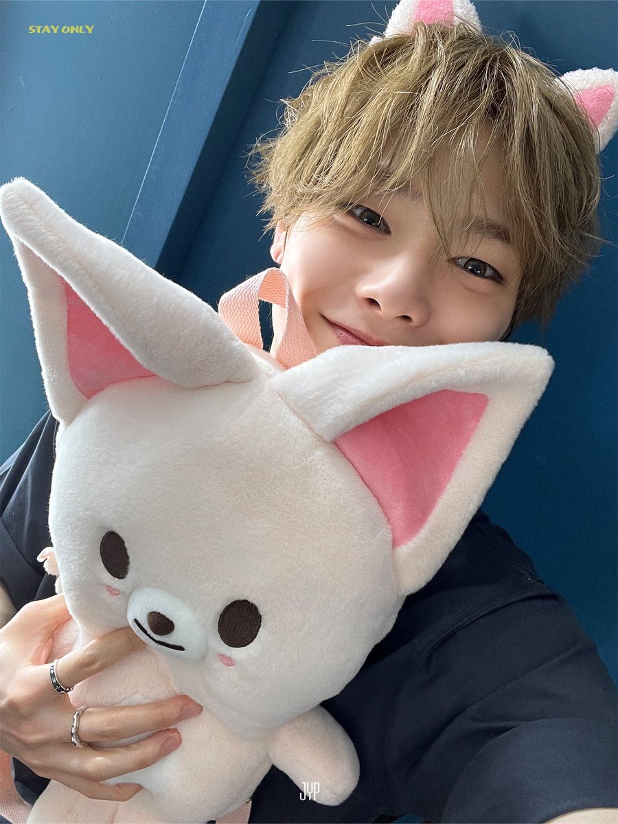 alldayu_'s tweet photo. 깐흰머 양키도 좋지만,,,덮머 아기빵을 놓을수가 없어 https://t.co/rn5CqwulUJ