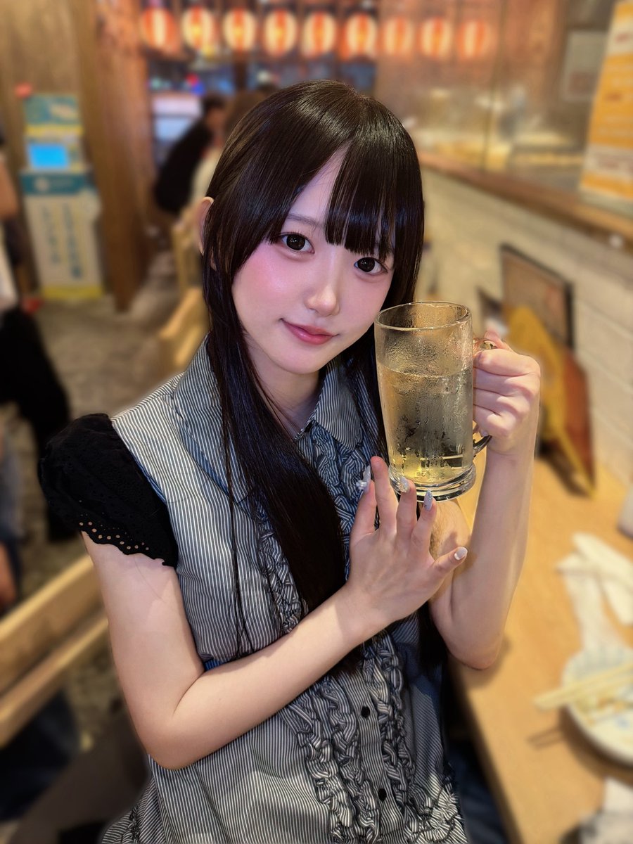 fuyuki_prmk's tweet photo. お酒はハタチなってからです！ https://t.co/jlcUQBQMPI