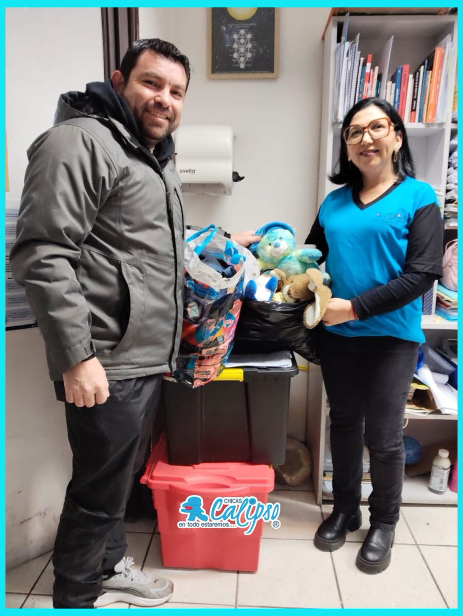 CHICASDECALIPSO's tweet photo. Cómo no estar feliz si nos siguen llegando donaciones de la campaña del juguete. 👏
Cómo lo realiza su Donación de peluches #ChristianChinchilla, gracias.

También su donación de #MauraGuzman, gracias.

Más Donación de #LeslieBriones, gracias.

Muchas gracias Donación de #TomásMaulen.

#FcChayanneUnConquistadorChile #SomosMasQueUnFans @CHAYANNEMUSIC