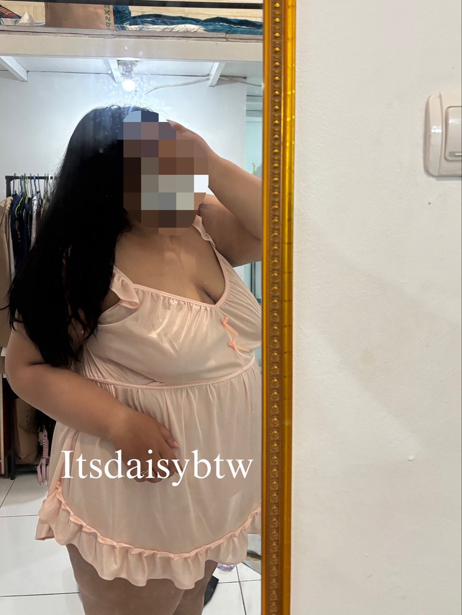 itsdaisybtw's tweet photo. Luv bngt klo bobo dlm keadaan gini🥰 https://t.co/2vjVHRDK94