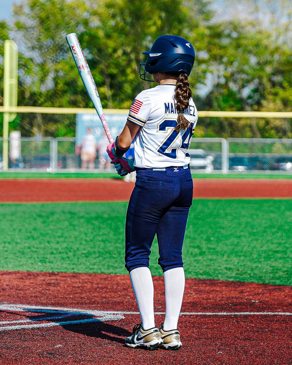leylamartinez24's tweet photo. ⭐️12u is now officially over. I battled all season and I’m happy with how I finished the year. In the last 3 tourneys I went .488 BA, 1.4215 OPS with a fielding avg of .900. There is always room for growth and improvement which is why I will continue to grind everyday to become a better player and person. ⭐️

Thank you for everyone that stood behind me all season. ❤️ 

Onto 14u!!! Excited for new challenges!! 

@jimdonovan45 @angg_zedakk_9 @coach_ruechel @bville_BSF @DesimoneNicky @SantiagoJolee @maia_pietrzak @HubInfieldAcad 

@LineDsoftball @D1Softball @los_stuff @ExtraInningSB @IHartFastpitch @SBRRetweets @LegacyLegendsS1 @coastrecruits @msptakeover @maxpreps @ondecksoftball @tagupsoftball @magicgoldsb @prepsoftball @cartermic4 @kaylalombardo11