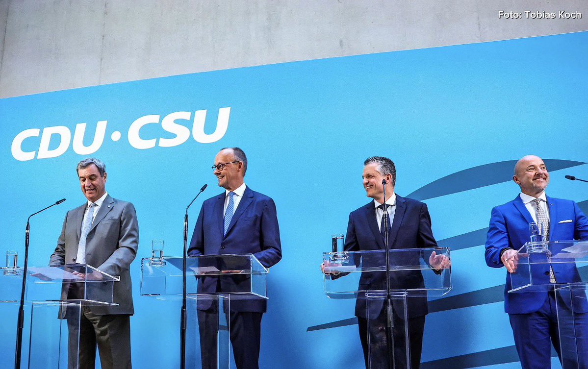 Markus_Soeder's tweet photo. Das hervorragende Ergebnis von über 90 Prozent für Thorsten #Frei ist ein wichtiges Signal des Zusammenhalts. Das gibt Rückenwind und zeigt Handlungsfähigkeit. Wir als @CSU werden ihn weiter unterstützen und uns konstruktiv einbringen. Denn uns alle treibt die tiefe Sorge um, wie es mit unserem Land weitergeht. Danke an @_FriedrichMerz für den gemeinsamen Vorschlag und die gute Zusammenarbeit.