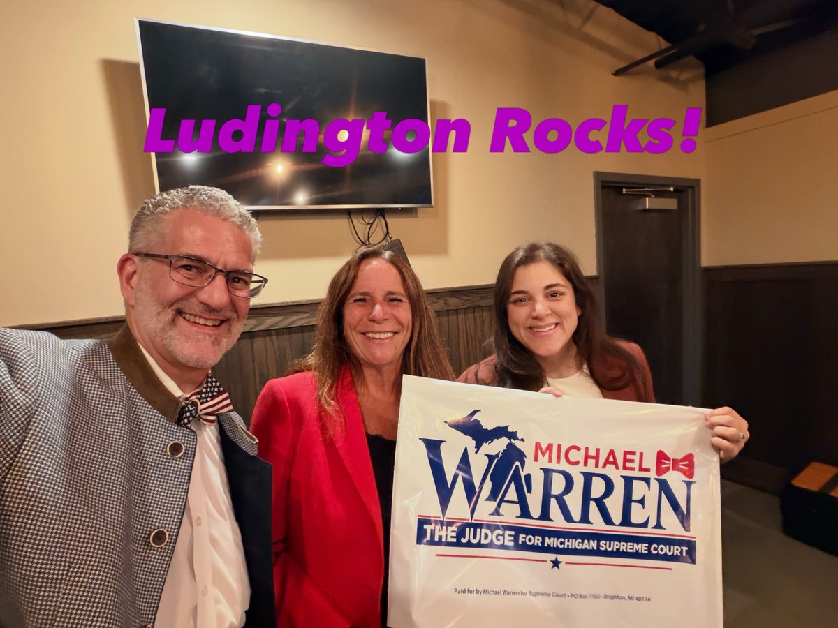 mdwarrenjr's tweet photo. Ludington is such an awesome community & the outpouring of support was intense! What a blessing. Bringing 23+ years of experience and over 420 jury trials to the Supreme Court! #justice #ludington #michigansupremecourt #wewinwithwarren #ruleoflaw https://t.co/o1zE8HeReq