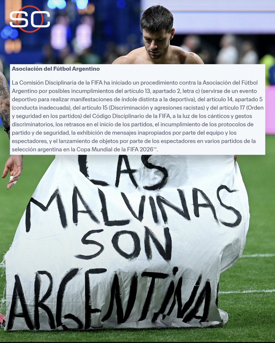 FinoYossen's tweet photo. La sanción pasará.

Quedaran en la memoria del pueblo PARA SIEMPRE, por ganarles a Inglaterra y por hacer un reclamo LEGÍTIMO Y SOBERANO de un territorio que está a 12000 kilómetros de Londres.

GRACIAS JUGADORES. https://t.co/wvczMexZlK