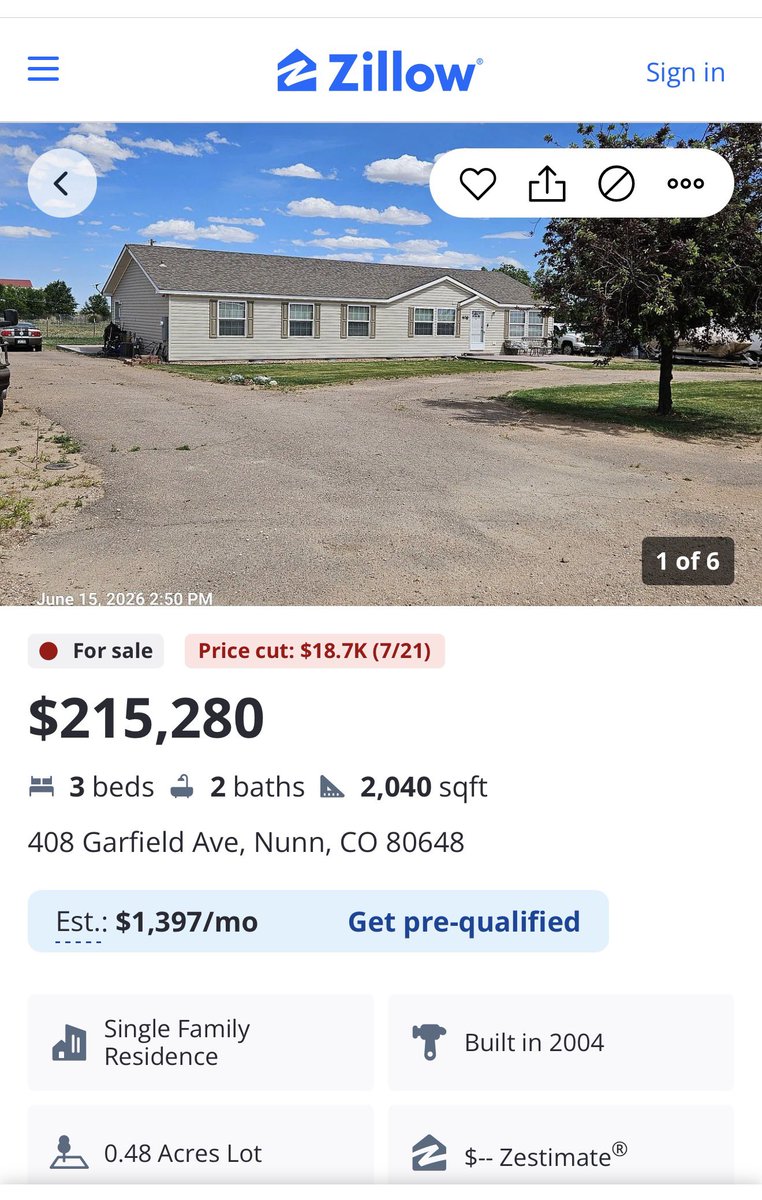 Zillow Gone Wild 🏡 tweet media