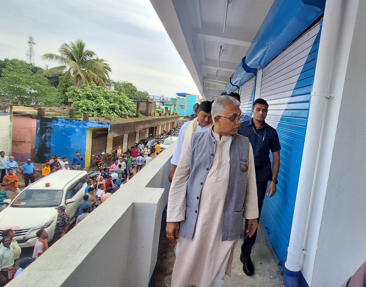 DilipGhoshBJP's tweet photo. 1.1 Today, I had the privilege of inaugurating several newly developed infrastructure facilities at the Goaltore Sub-Market premises in Garbeta-II Block of Paschim Medinipur district under the initiative of the Department of Agricultural Marketing, Government of West Bengal. https://t.co/SwnVdPLImI