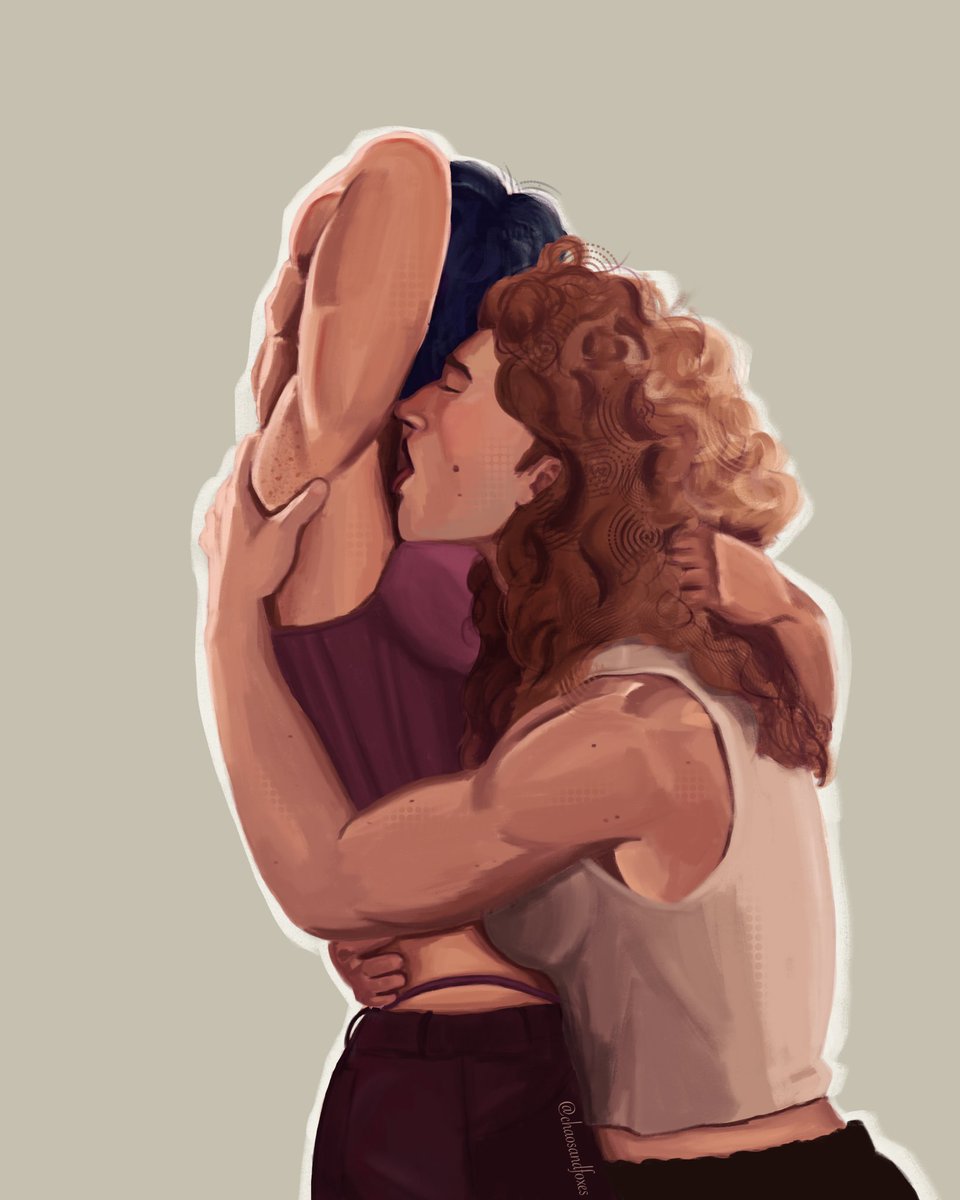 chaosandfoxes's tweet photo. Jade wears a corset and Liliyana gets a lil freaky with it 
#hollanova https://t.co/eCLffflnpe