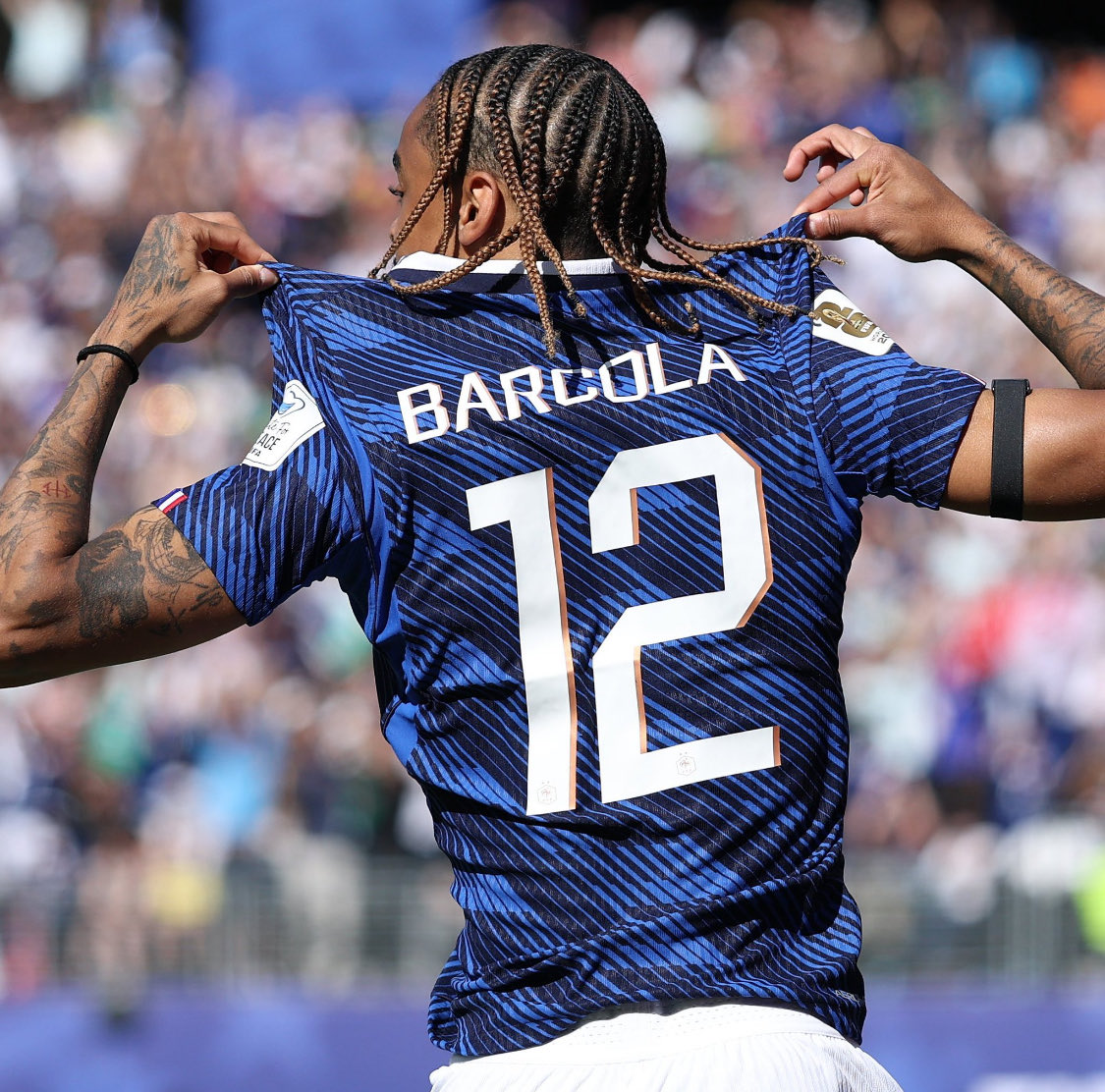 LFCDANIAL's tweet photo. 🚨🆕 : Liverpool are set to table an opening bid for Bradley Barcola.  

The club will look to do a deal at around £100m and have no intention of going as high as PSG's £145m asking price.

| @JamesPearceLFC | https://t.co/iL39MnTMX3