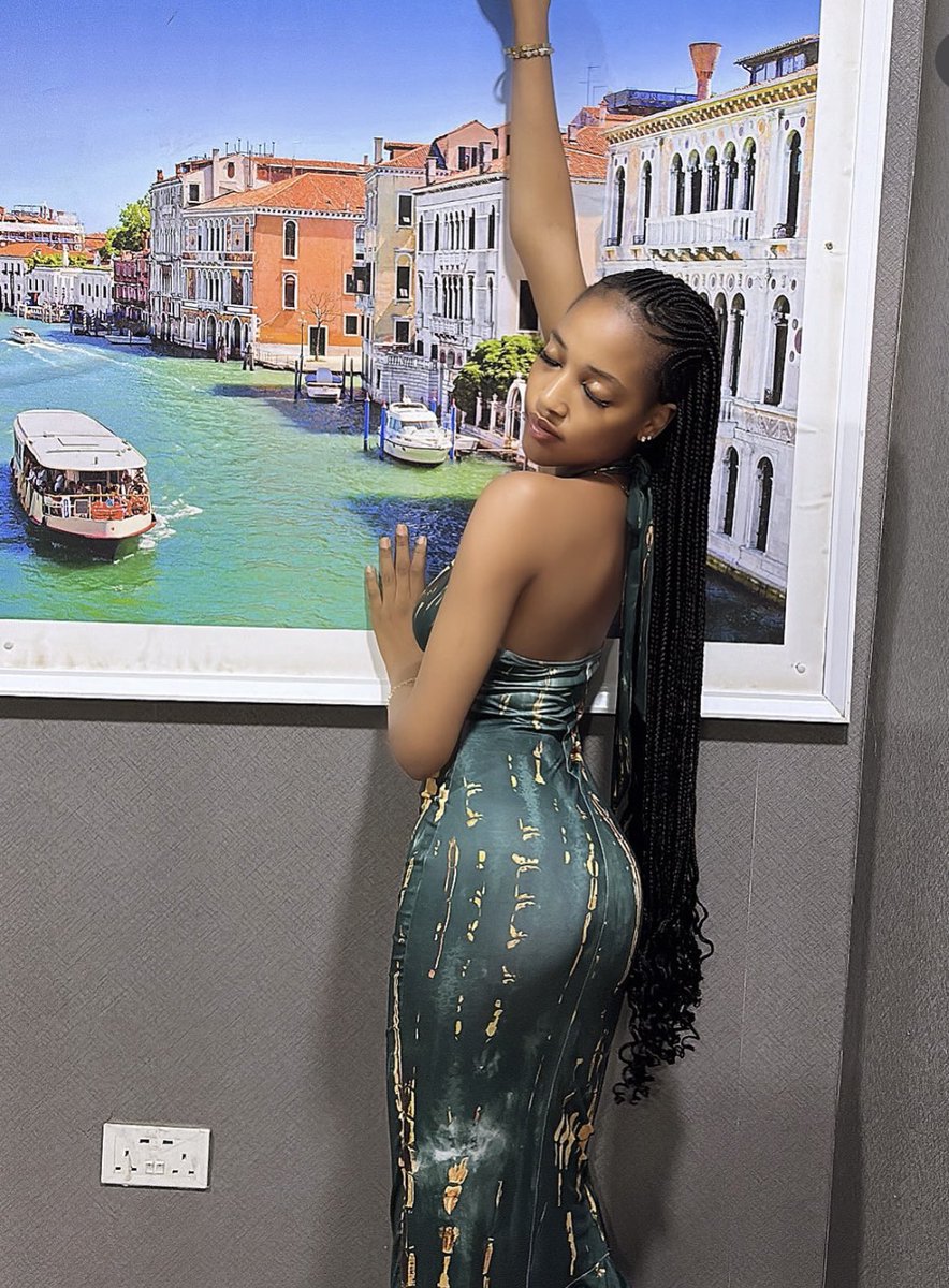 naijahousegist's tweet photo. 🎖️ Bluetopia serving it hot hot
#TheGambit #BigBrotherNaija #Biggie #Bluetopia #BBNaija #BBnaijaSeason11 https://t.co/k142CWIQxj