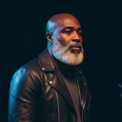 tocabro's tweet photo. #NewProfilePic https://t.co/Fv9ozCbIYe