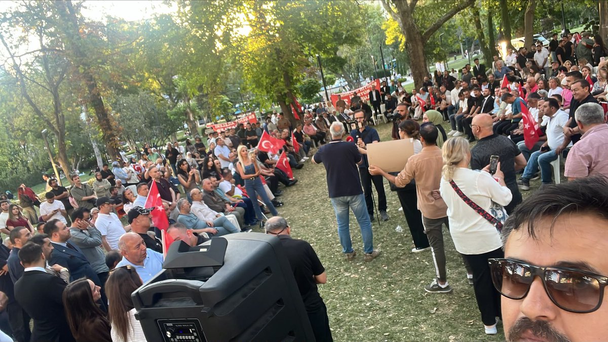 sehitgaziemsal's tweet photo. Emsal statü özlük haklarımız münasebetiyle Gazilerimize ve şehit ailelerimize sosyal ve ekonomik mağduriyetleri konusunda Gazilerimize uzatılan her el, gösterilen her saygı son derece kıymetlidir. Dayanışma ruhuyla desteğini esirgemeyen tüm vatandaşlarımıza sonsuz teşekkürler! https://t.co/oTlXHksf26