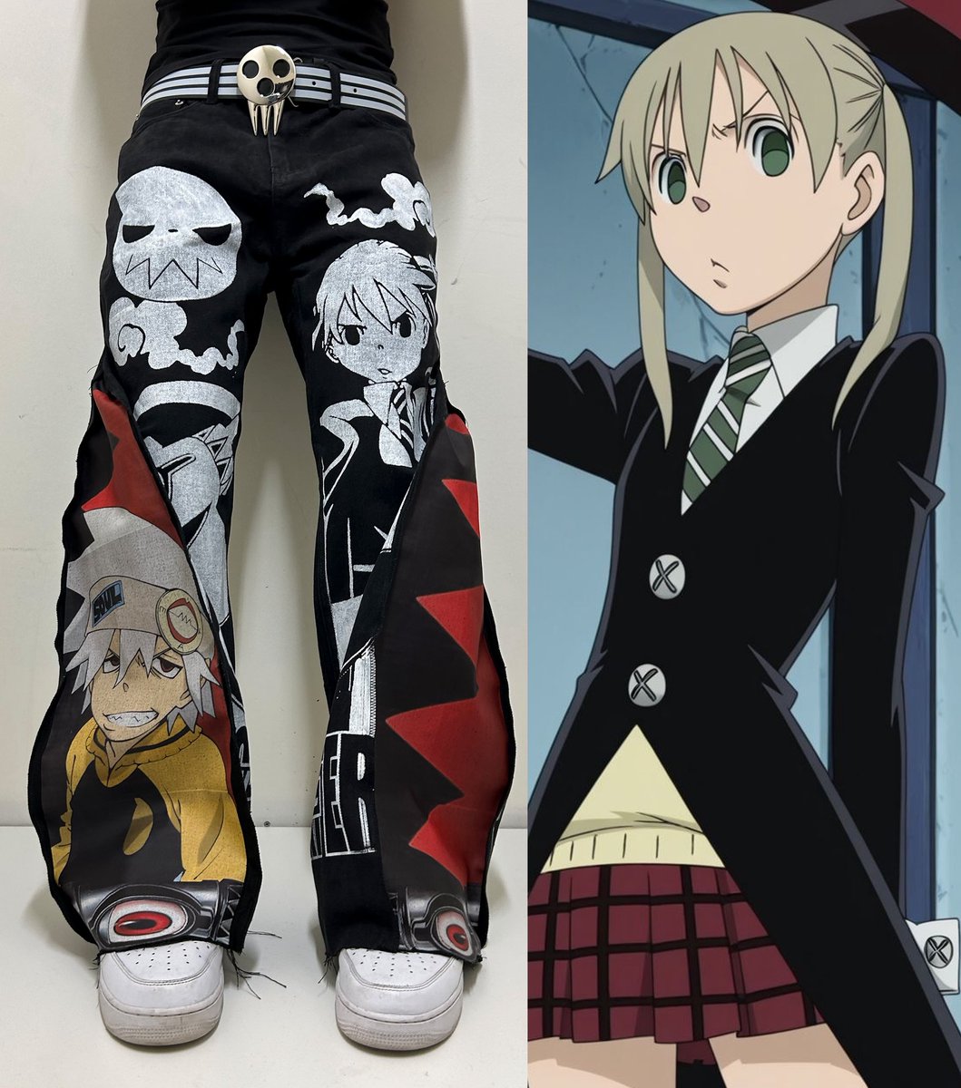 VoidReinc's tweet photo. soul eater jeans I made https://t.co/LJk2AzRHAl