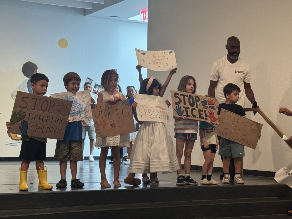 CnDelarosa's tweet photo. Thank you to @sugarhillmuseum for inviting Mia and I to the Children’s Rally for Justice, almost a century to the day of the Silent March down 5th Avenue. 

Our children are growing up experiencing injustices every day — we must uplift their voices when making decisions. https://t.co/sjcXDOT2Sq
