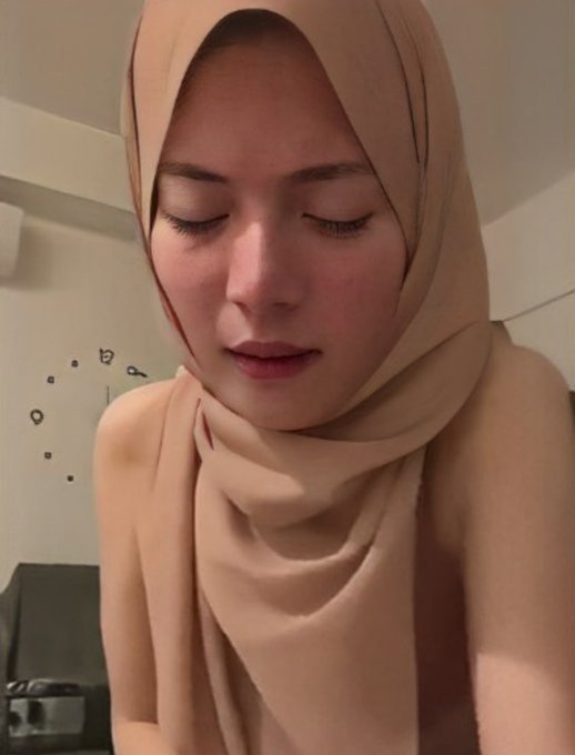 satumalam_x's tweet photo. (Viral) Ukhti Nur Aini 
https://t.co/ic21qqENvV

Nur Aini Tanpa Hijab
https://t.co/nuSRr872ki
https://t.co/8qhZTZGo9l

Join Privat Tele 
https://t.co/smaG06zHwX https://t.co/Urg6Z9lNBQ