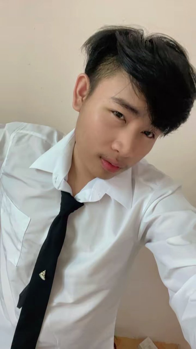 leam227's tweet photo. เหงาๆโสดๆอยากเป็นคนโปรดของเทอ https://t.co/UxNHGyyERd