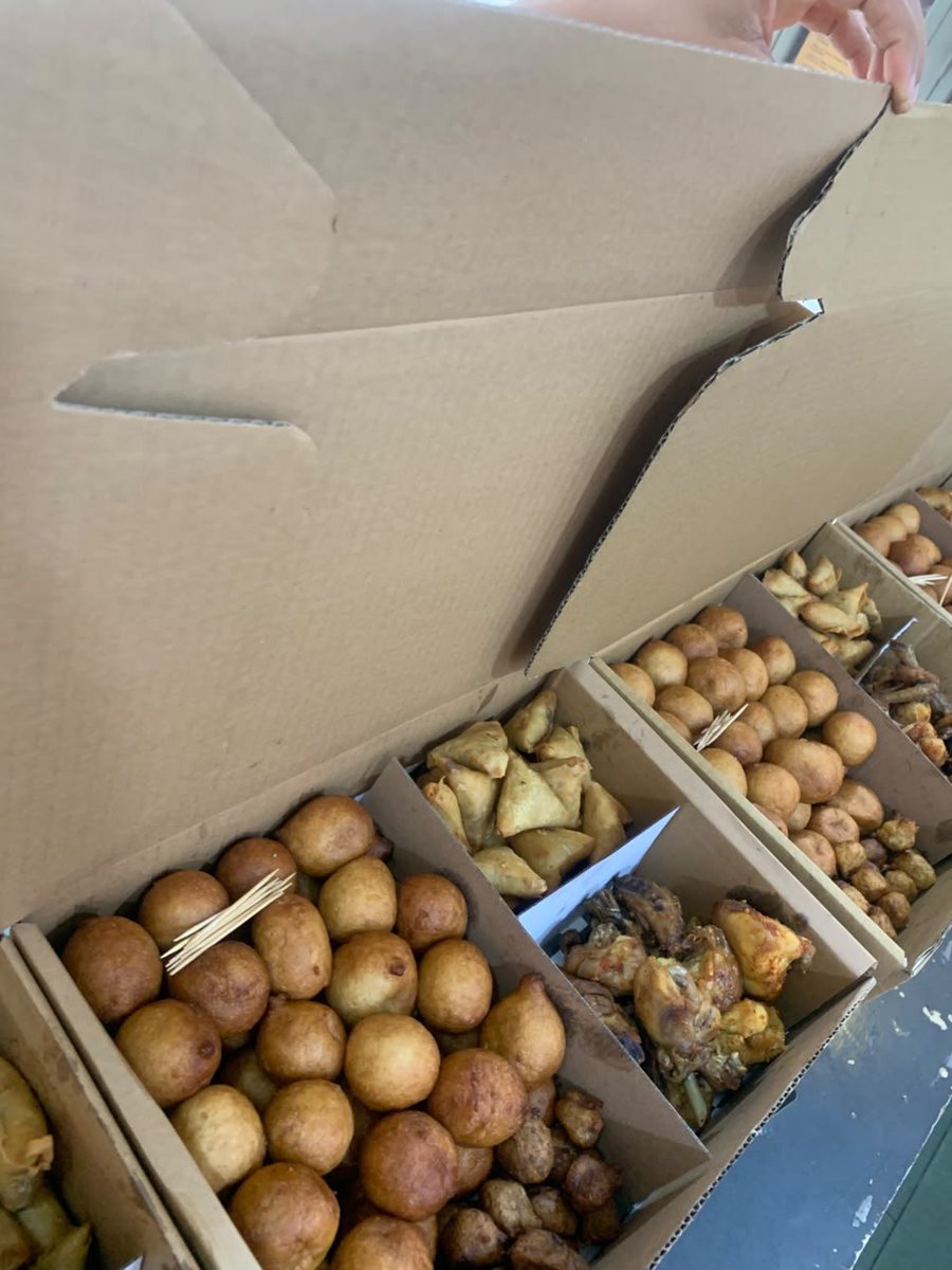 miss_she_du's tweet photo. What are you ordering from us today??

Remember we have a location both on the island and mainland too. 

Please RT☺️☺️☺️☺️ https://t.co/vYvDQRzcf2