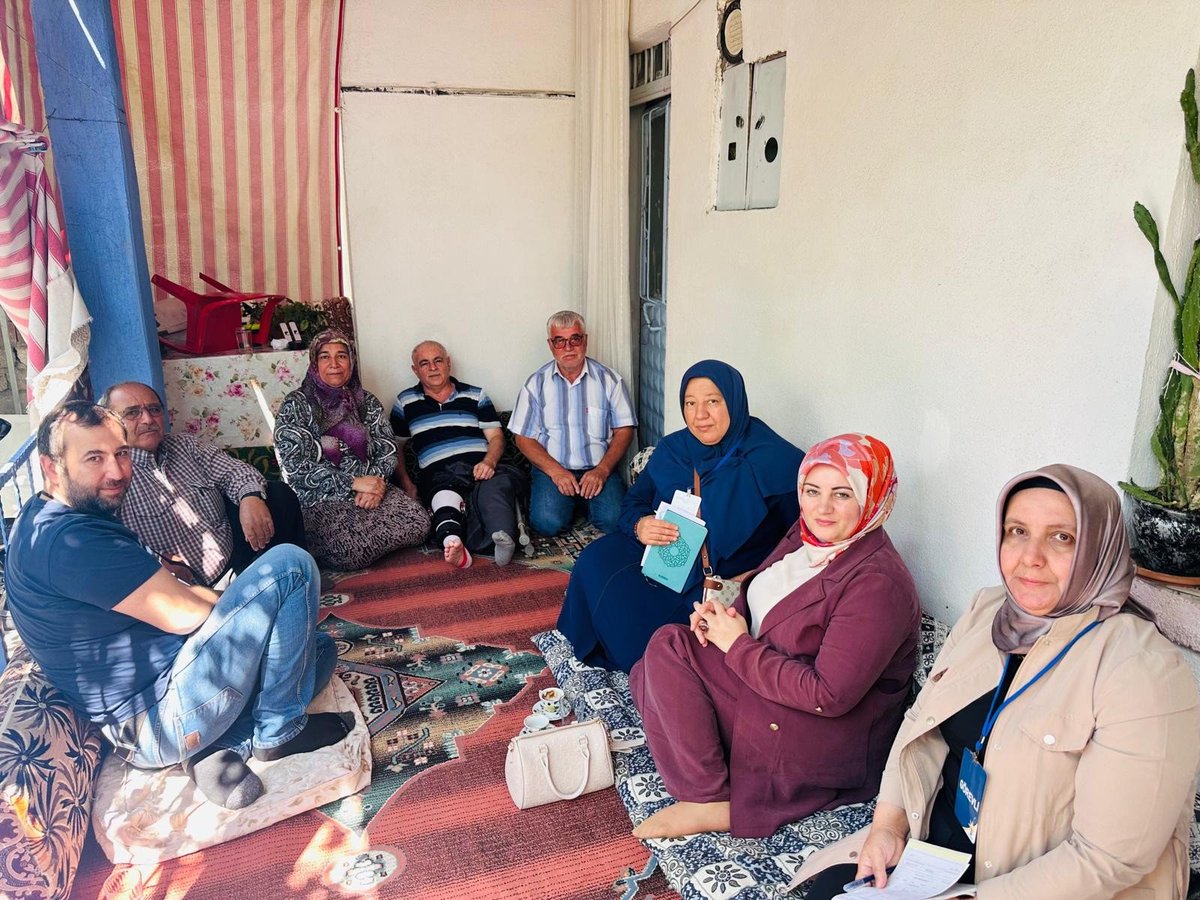 akkadinmeram's tweet photo. İlk günkü heyecanla ziyaretlere devam ediyoruz.🇹🇷

Ana Kademe Y.K. Üyelerimizle birlikte,
📍Harmancık
📍Kovanağzı

Mahallelerimizde yeni üye çalışması gerçekleştirerek,kıymetli büyüklerimizi hasta, engelli  vatandaşlarımızı ziyaret ettik.

#BizimMeram 
@avozlemylmaz @SYurdaisik https://t.co/1cI0a1r7Ks