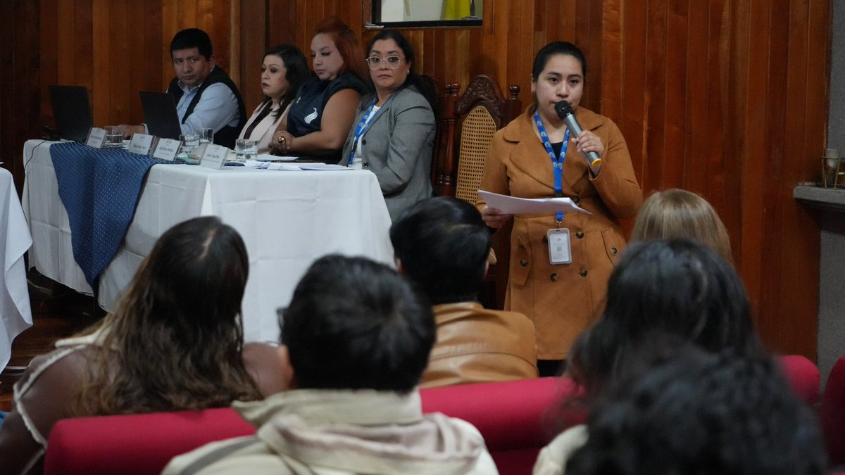 CNELoja's tweet photo. 🇪🇨 #ConsejoConsultivoCNE
Funcionarios electorales abordan temas de interés de las Organizaciones Políticas en el marco de las #Elecciones2027Ec. 

📢 De esta forma actualizamos los conocimientos y garantizamos la transparencia de los comicios del próximo 29 de noviembre. https://t.co/Oht1dqdM87