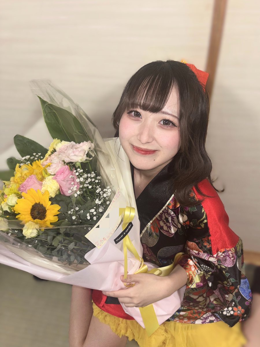 takatyann615's tweet photo. やっぱり俺は和服のななが好きなんだな🫶
たまゆらの衣装も好きだけどこの衣装も好きだわ🫶🥰
正直なところ全て可愛いけどさ💛💛
大好きだから😘
#HAPPY少女 #ハピ女 #胡桃なな
#地下アイドル
#06line #ライブプロ
#ootd https://t.co/gDpVJxGf7k