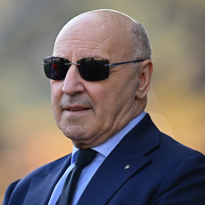 Inter_Xtra's tweet photo. ⚫️🔵🎙️ #Inter President, Beppe Marotta, on announced infrastructure upgrade plans:

"Infrastructure investment represents our commitment to the future of a Club like #Inter, which must always strive for excellence. 

From the very beginning, our owners Oaktree recognized both the importance and the need to provide our teams with state-of-the-art training facilities that allow our players to develop in the best possible environment, in every respect." @Inter