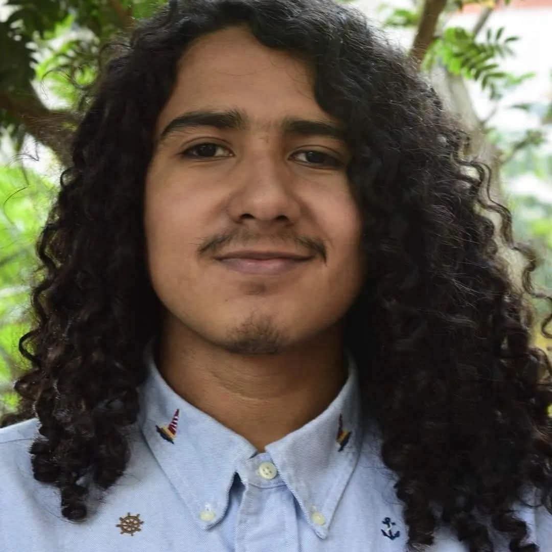 Herman5818Pb's tweet photo. 🚨🚨 Urgente Guatemala 🚨🚨 
Bochinchero activista Guatemala 🎓 | CC CONFIRMA EXPULSIÓN DEFINITIVA DE ESTUDIANTE QUE DEFENDIÓ AUTONOMÍA DE LA USAC
🤣🤣🤣🤣🤣🤣🤣
La Corte de Constitucionalidad confirmó la expulsión definitiva de Camilo García, estudiante de la Facultad de Ciencias Químicas y Farmacia de la Universidad de San Carlos de Guatemala, quien en 2022 defendió la autonomía de la casa de estudios superiores. 

Por esa razón, la administración del rector Walter Mazariegos lo expulsó de la universidad estatal, donde destacó como un brillante alumno. Ahora, la CC deja en firme esa decisión.