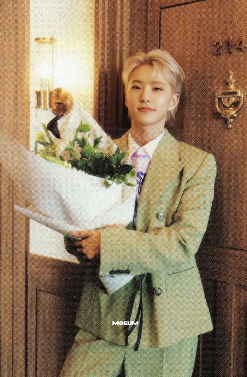 tigervisuals's tweet photo. oh my sweetest flower boy 🐯💐 https://t.co/JeFsosMUR9