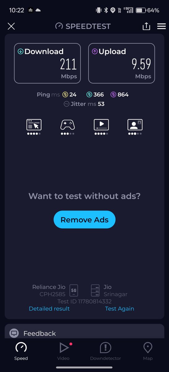 lone__aneeq's tweet photo. @Sketchbud @airtelindia Jio 5G Indoors. 

Next door even 4g doesn't work properly🌝 https://t.co/GZg0RxcKLj