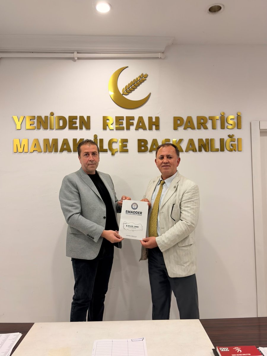 EmadDernegi's tweet photo. 📍 EMADDER - YENİDEN REFAH PARTİSİ MAMAK İLÇE BAŞKANLIĞI

@rprefahpartisi
@erbakanfatih
@melihguuner
@ERTURKACUN

Emeklilikte Adalet Derneği Yönetim Kurulumuz, Yeniden Refah Partisi Mamak İlçe Başkanı Sayın Ertürk Acun ile verimli bir görüşme gerçekleştirmiştir.

Kademeli emeklilik mücadelemize göstermiş olduğu ilgi ve destek için kendilerine teşekkür ediyor, nazik misafirperverliğinden dolayı şükranlarımızı sunuyoruz.
 
Emeklilikte Adalet Derneği

@rprefahpartisi
@erbakanfatih
@suatkilic
@MehmedAltinoz
@DoganBekin
@mvaliyuksel42
@mehemmed19
@melihguuner
@ha_kanay
@magdursuztoplum

@EmadDernegi 
@EMADDER_KADEME
#KademeliEmeklilik
#EmadderNOWda