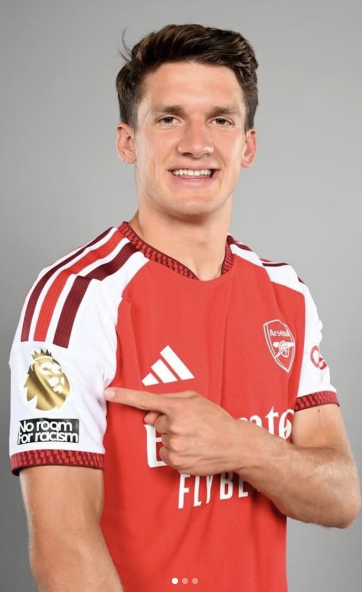 charles_watts's tweet photo. Mikel Arteta on Leandro Trossard's departure and the signing Christos Tzolis:

“I want to take the opportunity to thank him [Trossard] for an incredible journey together.

“The moments that we have shared together with him and his contribution to the team and the club has been extraordinary. A player [who is] really difficult to replace.

“But I think we have found a talent [in Tzolis], a player and a personality that very rapidly everybody is going to fall in love with.”