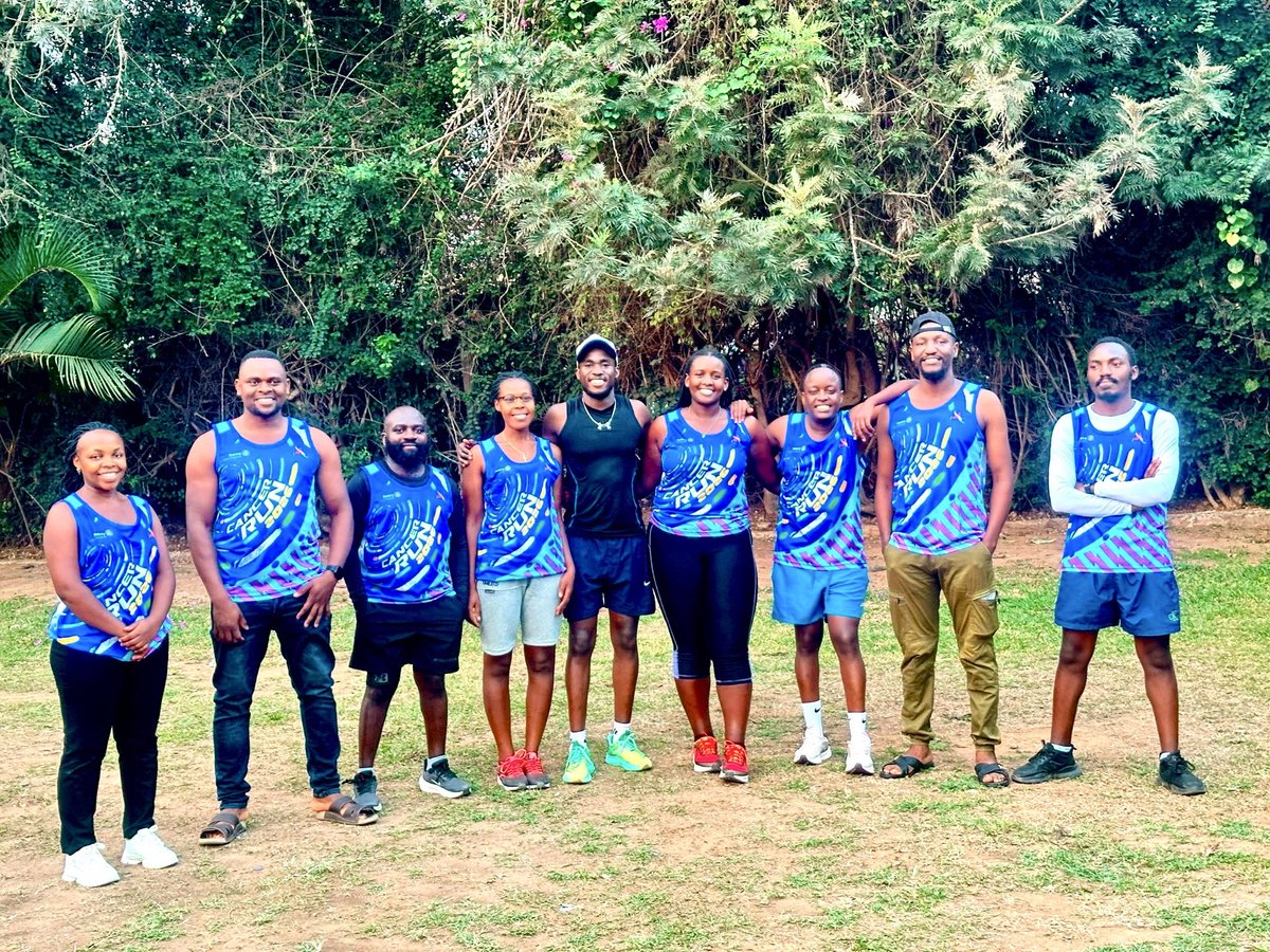 RctMcbRanchers's tweet photo. We came. We danced. We built.

Big shoutout to Ashraf Dancer for leading us and to everyone who turned up for this evenings WORKOUT FELLOWSHIP.

Rotaract Club of Mbarara does it best.

See you at the next one
#RotaractMbarara #WorkoutAndDance https://t.co/MjL7YCqE5x