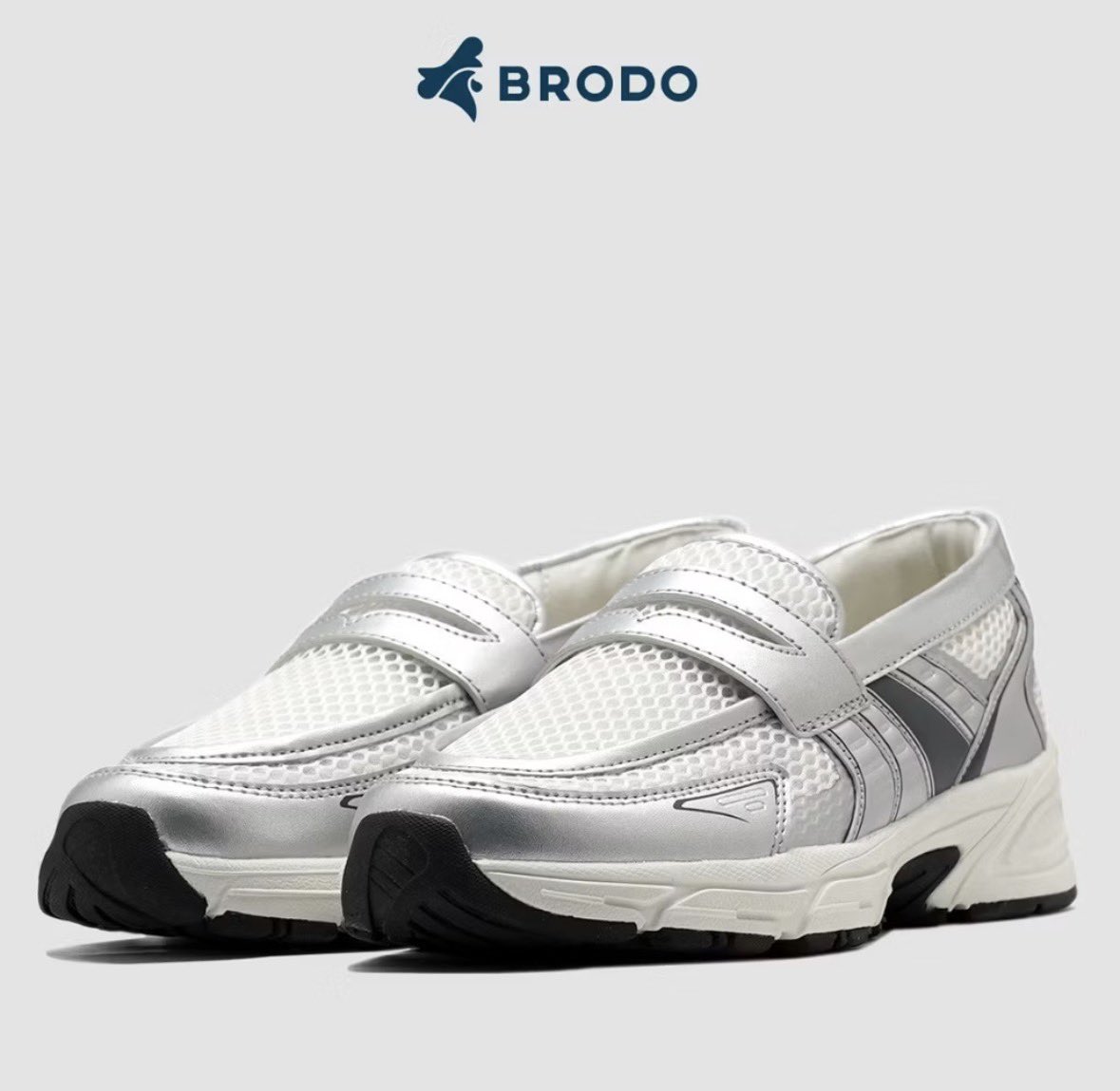 SYAPG4K's tweet photo. #WTS #Second #Sepatu #Preloved
￼BRODO - Sneakers Ace Neptune Loafers Silver Grey OWS

Sz 40 (26,1cm)

* Dijual karna salah beli sz 
- Baru dipake 2x
- Ya masih lengkap semua…

250k aja deh… 😄
(harga di store 380an) https://t.co/Ze8U0T1JJI