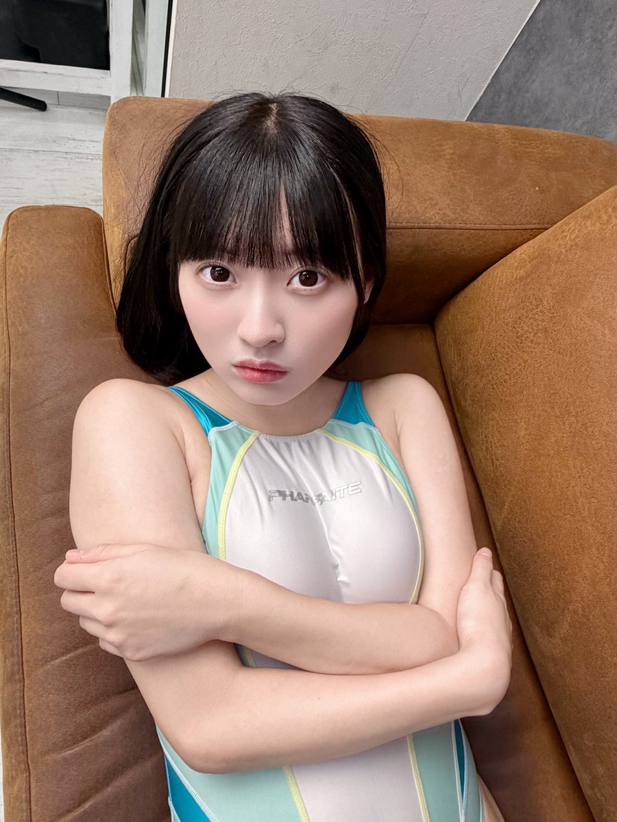 ab41036626's tweet photo. ちょっと恥ずかしそうな表情がたまらんのです✨

#百瀬せいな
#ももせいいな https://t.co/mptN7ZzLmQ