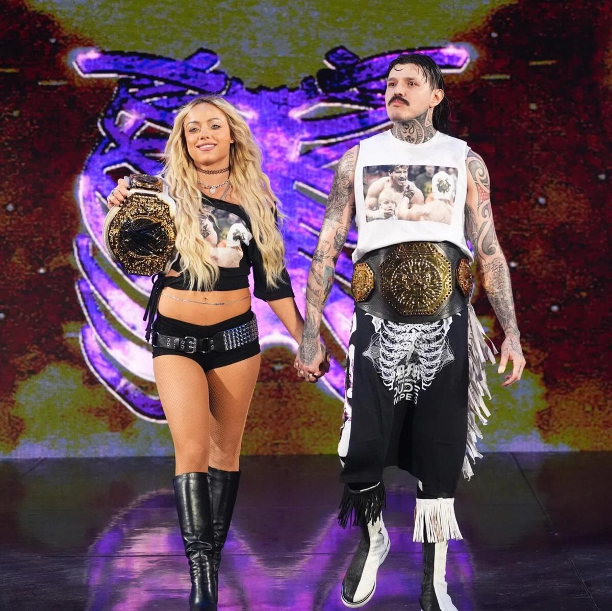 RomanEra0's tweet photo. Should they continue this pair after SummerSlam? https://t.co/4re9Q4zYR5