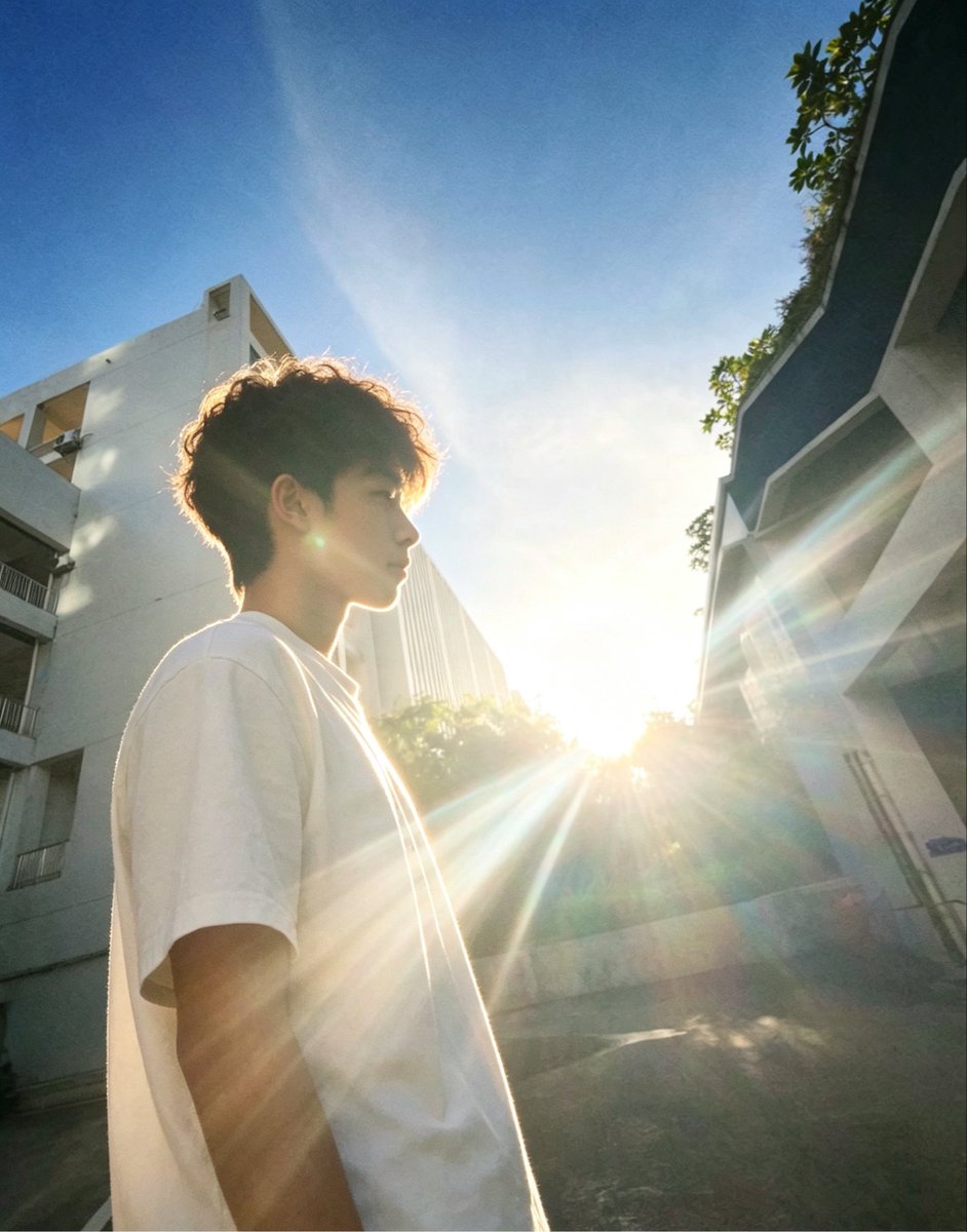 meng740383's tweet photo. #郑州 #男大 #gay #河南 天热了 男高男大可以脱衣服找我了 https://t.co/D44WRvMdbP