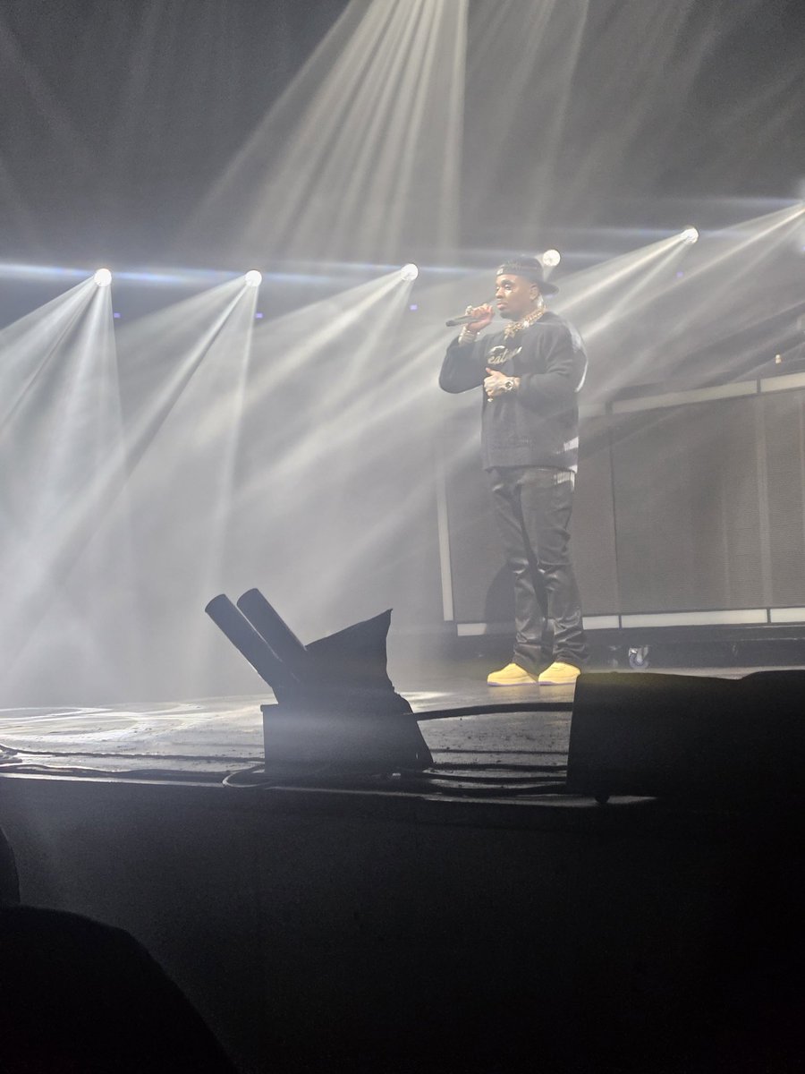 ronlitvack's tweet photo. At the Kevin gates concert https://t.co/ptwetYI41Z